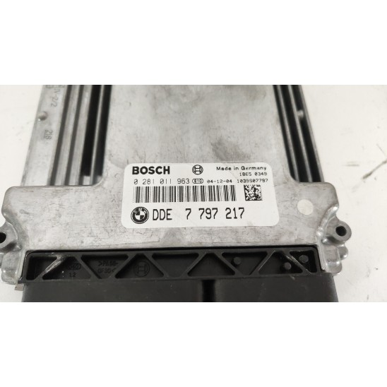 centralina motore bmw serie 1 2.0 120 kw diesel e87 2004-2007 204d4 bosch 0281011953 per BMW Serie 1 E87 2004-2007 0281011953