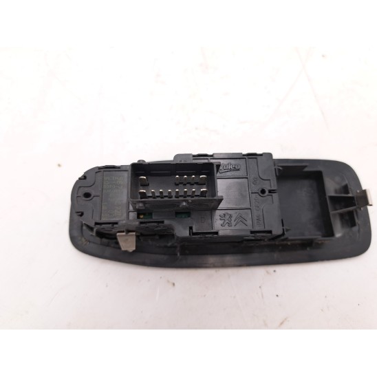 front door window lift switch for PEUGEOT 2008 1.6 8V e-Hdi (84Kw) S&S SUV 5p/d/1560cc 96751118ZD