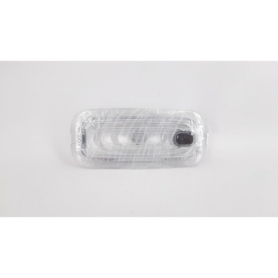 luce cortesia centrale tetto per MERCEDES-BENZ Vito Furgone (w447 109 CDI (65KW) COMPACT FRG 4P/D/1598CC A4478201339