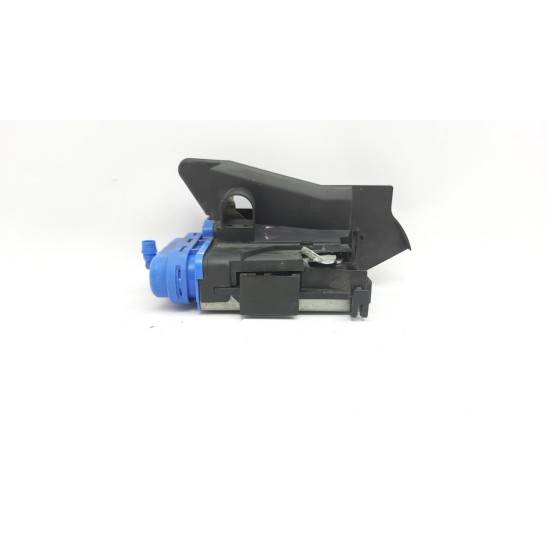 cerradura puerta trasera derecha para AUDI A3 (8l) 1.9 TDI (96KW) BER. 5P/D/1896CC 8D0839016A