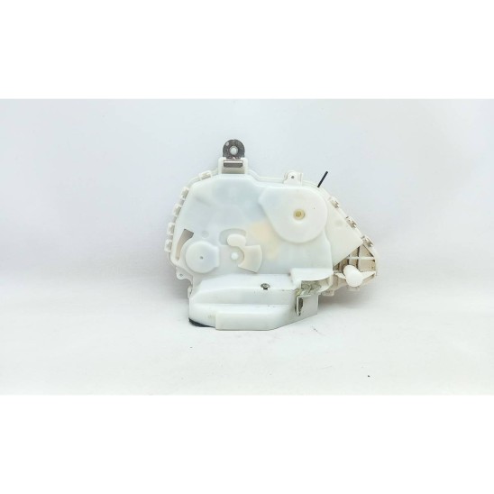 serrure de la porte avant droite par HONDA Cr-v 3a Serie 2.2 16V DOHC I-CTDI SUV 5P/D/2204CC 72111-SWA-G1