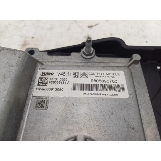 centralina iniezione per PEUGEOT 208 1.2 12V VTi Ber. 5p/b/1199cc 9805895780