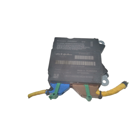 module de controle des airbags pour fiat 500 serie l (351352) (12gt) (2012 en production) par FIAT 500 L Serie (351352) (12) A2c533332369