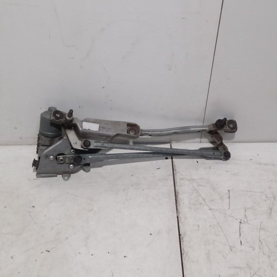 motorino tergicristalli per FORD Fiesta (cb1) 1.4 TDCi (52Kw) Ber. 5p/d/1398cc 0390241548