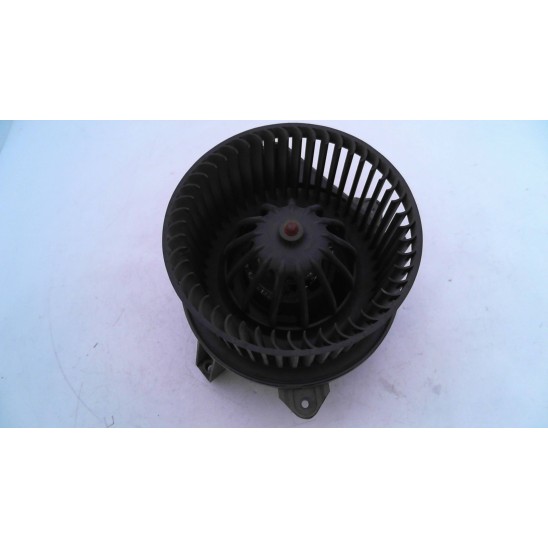 motor de ventilación del habitáculo para FIAT Idea (4d/2s) 1.3 16V MJ (51Kw) BlackEnergy Mnv 5p/1248cc 153230700