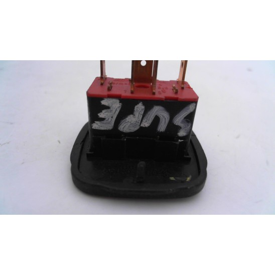 interruptor elevalunas puerta delantera derecha. para ALFA ROMEO 164 Super (1992-1997) 60582025