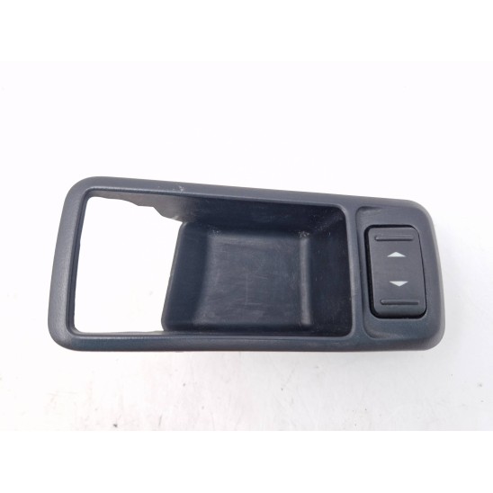 front door window lift switch. for FORD Focus (cb4) 1.6 TDCi DPF (80Kw) Sw 5p/d/1560cc 3M51-226A36-AFW