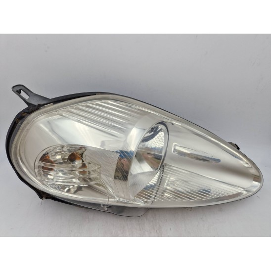 right headlamp. for FIAT Grande Punto (4c) 1.4 Natural Power Ber 5p/b-m/1368cc 89101388