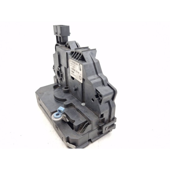 right front door lock. for FIAT Grande Punto (4c) 1.4 Natural Power Ber 5p/b-m/1368cc 51849038