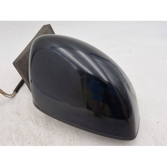 espejo retrovisor derecho. para FIAT Idea (4d/2s) 1.4 16V Emotion Mnv 5p/b/1368cc 0158460