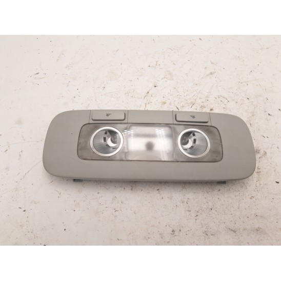 luz de cortesía trasera techo para VOLKSWAGEN Passat Cc (35) 2.0 TDI DPF BlueM. Tech Ber 4p/d/1968cc 3c0947291d