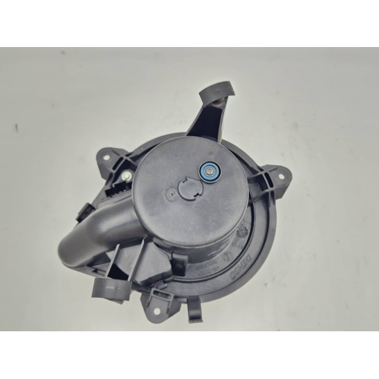 moteur de ventilation de l'habitacle par LANCIA Musa (tj) 1.4 Ecochic GPL Mnv 5p/b-g/1368cc 5B2430600