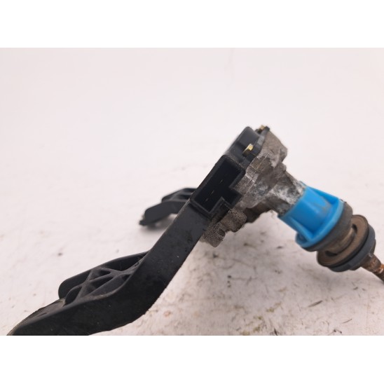 moteur d'essuie-glace de la lunette arrière par KIA Picanto 1a Serie 1.1 12V Ber. 5p/b/1086cc 9870007000