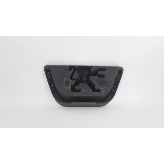 armoiries de façade par PEUGEOT 1007 1.4 HDI BER. 3P/D/1398CC 7810L6