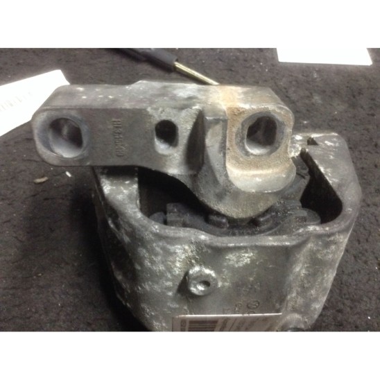 support de moteur par AUDI Tt (8n3) 1.8 T 