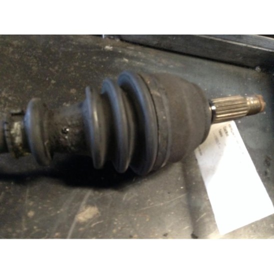 transmission avant droite par PEUGEOT 205 Ii (20a/c) 1.0 Ber. 3p/b/954cc. 