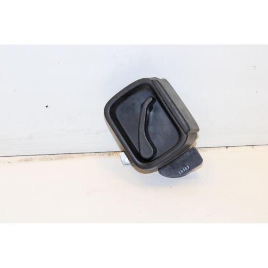 right rear inside handle for VOLKSWAGEN Caddy Alltrack Furgón (saa) 1.6 TDI 2K0827185