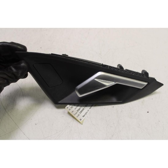 right rear inside handle for AUDI A3 Allstreet (8yj) 35 TDI 8Y0837020