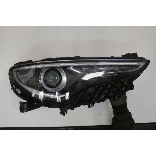 faro destro par ALFA ROMEO Stelvio (949_) 2.0 16V Turbo (206kw) 4WD Q4 Suv 5p/b/1995cc 50559297