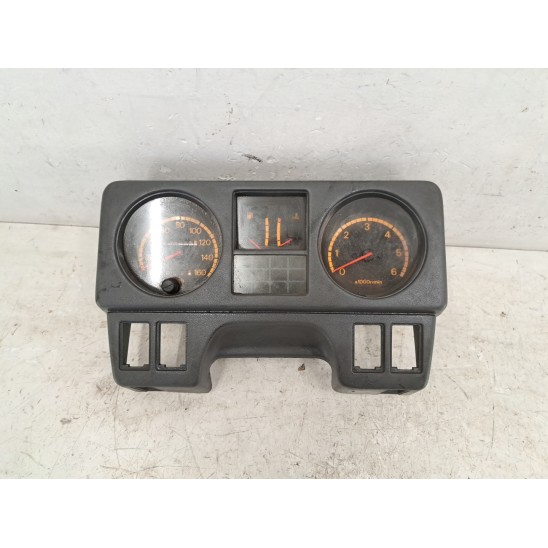 panel de instrumentos para MITSUBISHI Pajero L040 (1982-1990) 3P mb281035