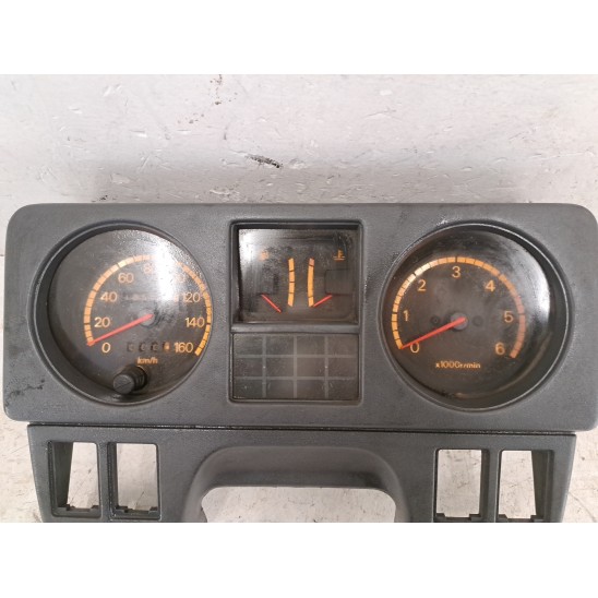 panel de instrumentos para MITSUBISHI Pajero L040 (1982-1990) 3P mb281035