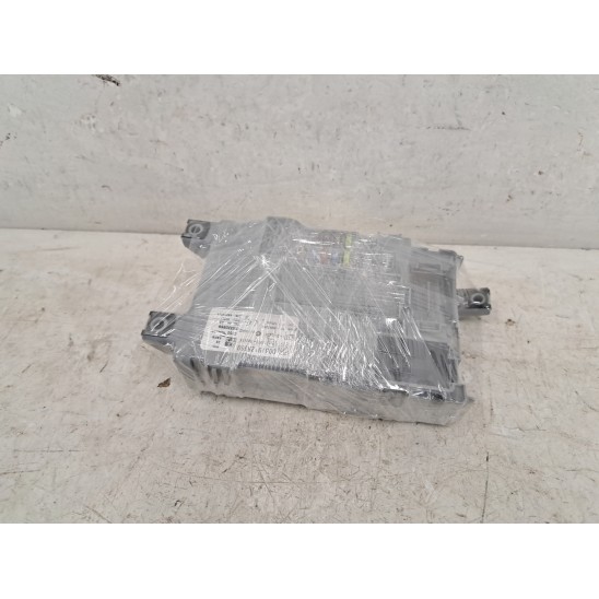 scatola fusibili para FIAT 500 (3p) 1.3 Multijet 16V Ber. 3p/d/1248cc 00519125680