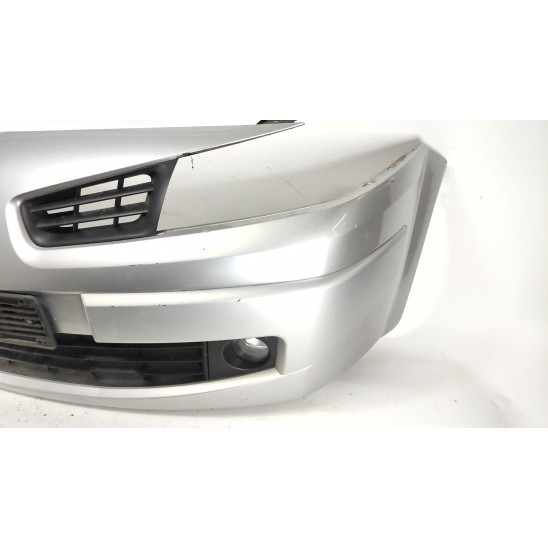 renault megane 2006-2008 paragolpes delantero plateado con faros antiniebla. para RENAULT Megane 2006-2008 