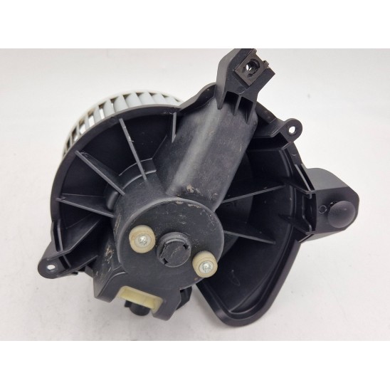 motorino ventilazione abitacolo für FIAT Punto Evo (3j) 1.3 Mjt DPF (55Kw) Ber. 5p/d/1248cc 164230100