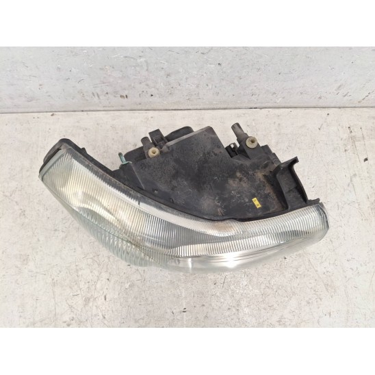 faro derecho para FORD Transit (fy) 280 2.0 TD PC FRG 4p/d/1998cc yc15-13w029