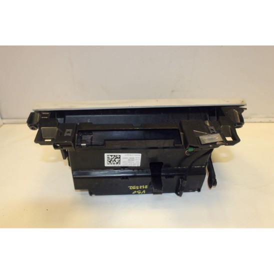 guantera para VOLVO V90 Ii Cross Country (236) D5 AWD 31688713