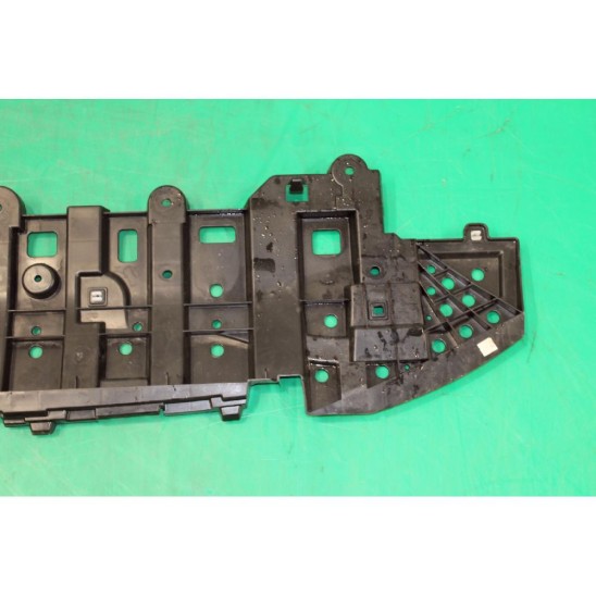 rivestimento pavimento per TOYOTA Yaris (_p21_, _pa1_, _ph1_) 1.5 Hybrid (MXPH10, MXPH11) 52618-K0010