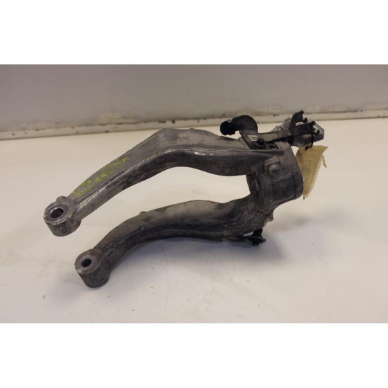 supporto per VOLVO V90 Ii Cross Country (236) D5 AWD 31681984