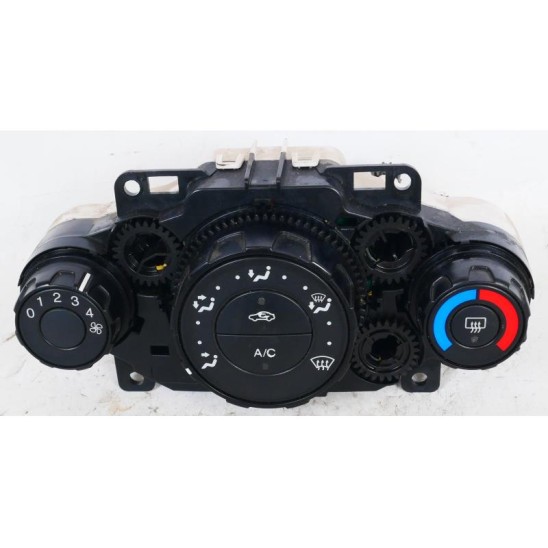 centralina comando clima per FORD Fiesta Vi (6° Serie) 1.4B KW68 - 92CV 2009 8A6119980AE