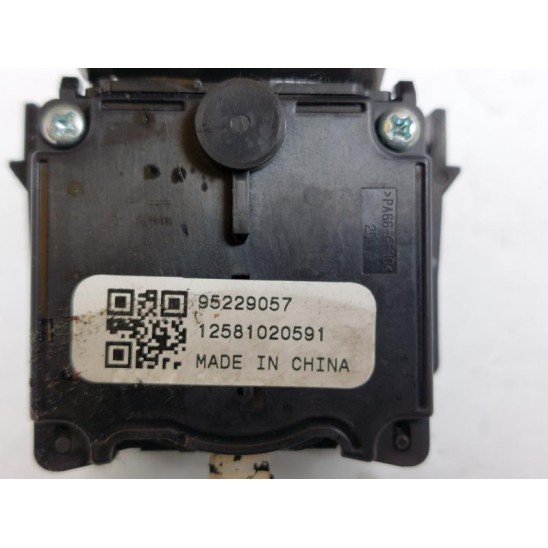 devio leva luci for CHEVROLET (DAEWOO) Aveo (t250) 95229057