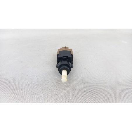 Interrupteur de feux stop par FIAT Bravo 1.4 GPL BER. 5P/B-G/1368CC 46840511