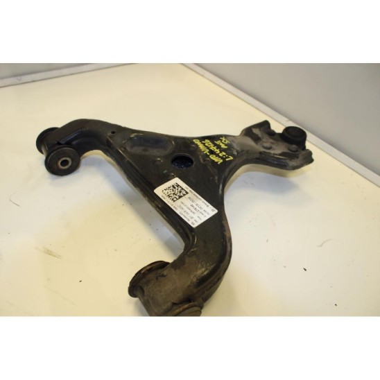 braccio sospensione inferiore anteriore sinistro for MERCEDES Vito / Mixto Furgón (w639) 111 CDI (639.601, 639.603, 639.605) -