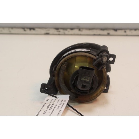 fendinebbia destro per VOLKSWAGEN California T5 Camper (7ec, 7ef, 7eg, 7hf) 2.0 TDI 7E0941700A,01037502,R