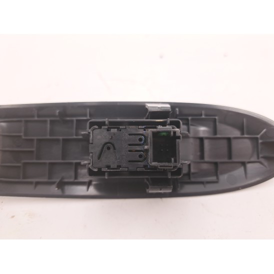 interruttore alzacristalli porta anteriore destro par CITROEN Ds4 1.6 e-HDi FAP Ber. 5p/d/1560cc 96657056zd