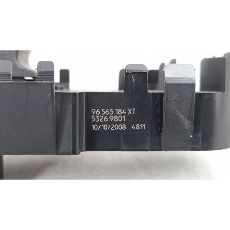 Interruptor de la ventana de la puerta delantera derecha para PEUGEOT 308 1.6 16V HDI FAP (66KW) BER. 5P/D/1560CC 96565184XT