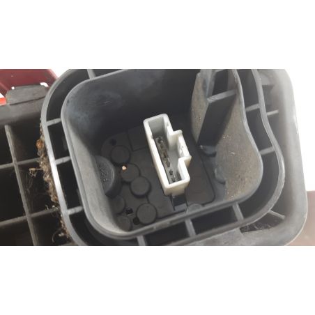 Feu arrière gauche par PEUGEOT 206 1.4 HDI SW 5P/D/1398CC 9641540677