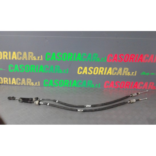 fiat 500 l 1st series gear cables par FIAT 500 L Serie (351352) (12) 55254567/55243247