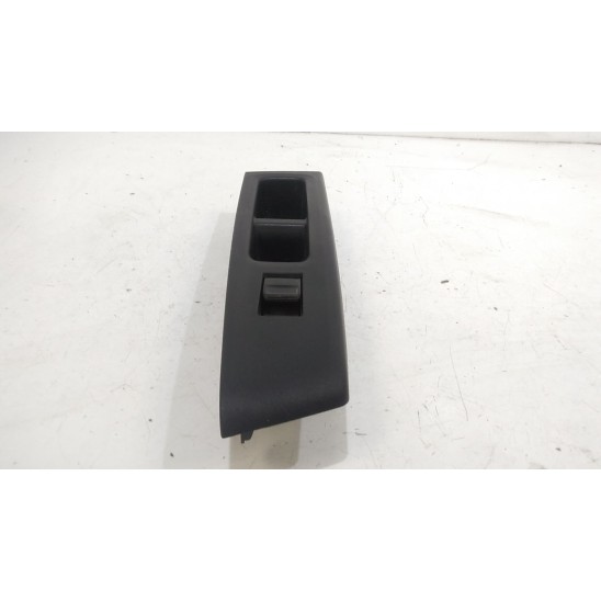 front right passenger button panel toyota yaris series (1113) for TOYOTA Yaris Serie (1113) 