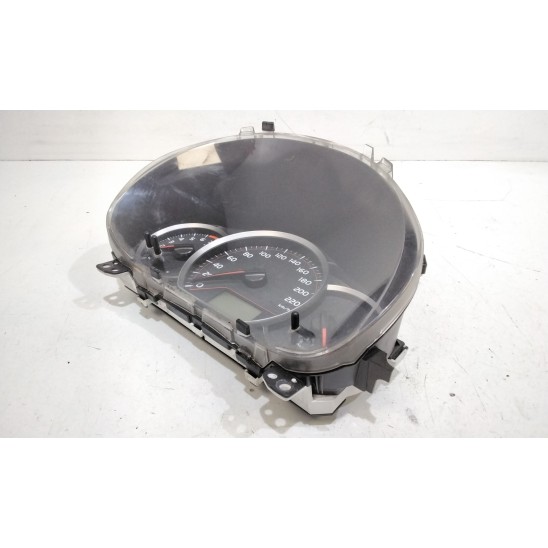 instrument cluster toyota yaris series for TOYOTA Yaris Serie (1113) 838000DR50