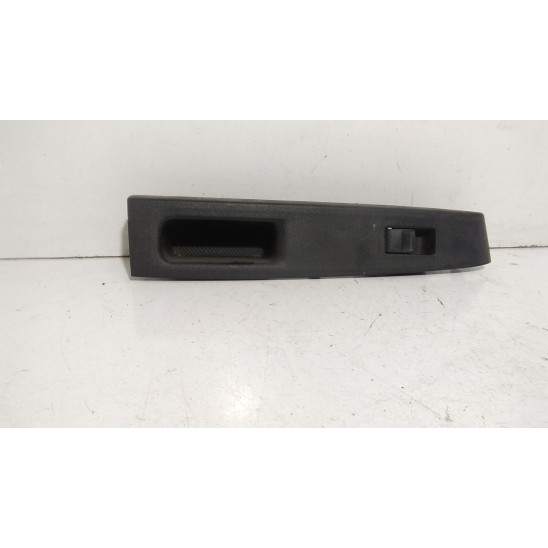 right rear button panel toyota yaris series (1113) for TOYOTA Yaris Serie (1113) 