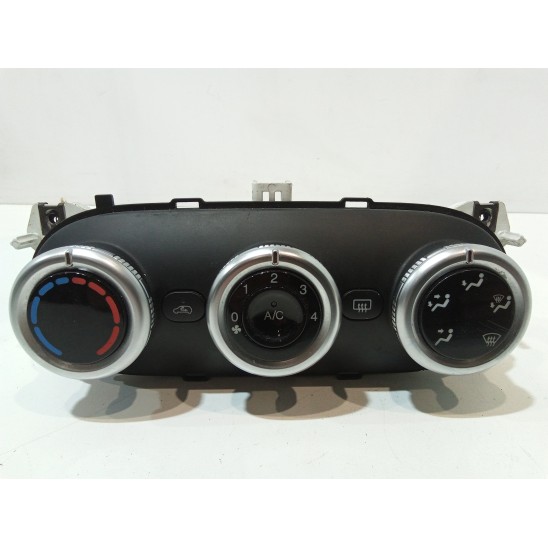 commandes de climatisation pour fiat 500 série l (351352) (12gt) (2012 en production) par FIAT 500 L Serie (351352) (12) 