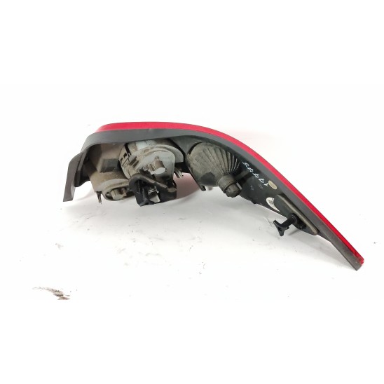 feu arriere gauche renault megane cabriolet 2002-2005 par RENAULT Megane 