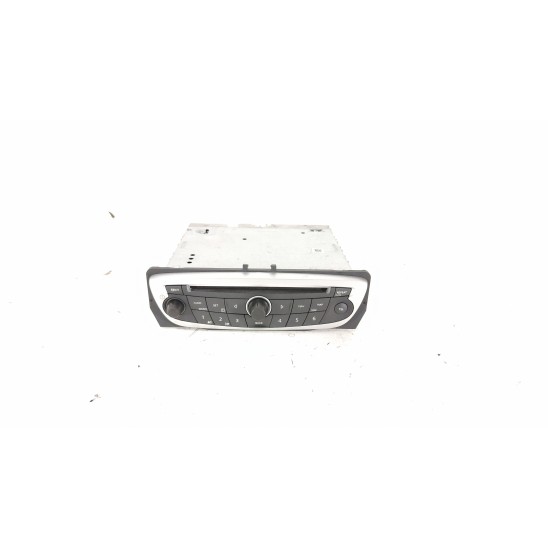 autoradio avec navigation renault megane 2008-2012 281150022r--a par RENAULT Megane 2008-2012 281150022r--a